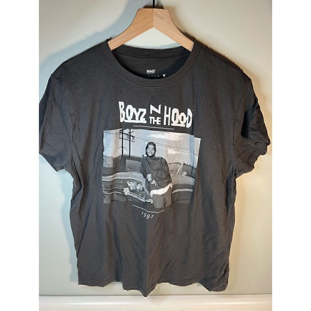 Boys N The Hood Graphic T-Shirt Women’s Large